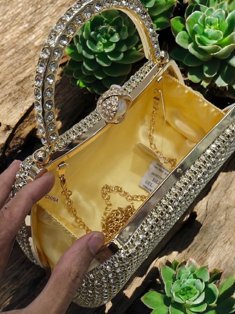 The Golden Sparkle Clutch