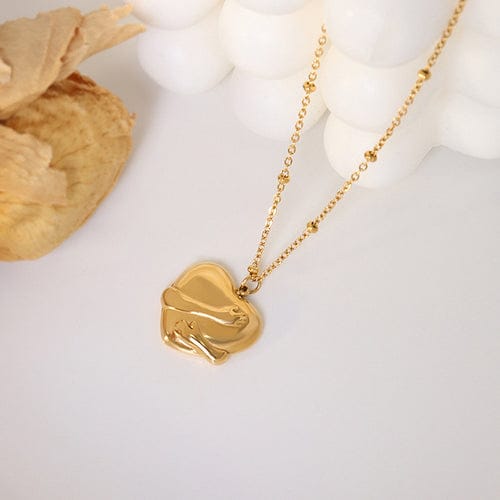 Amorette Pendant Neckpiece