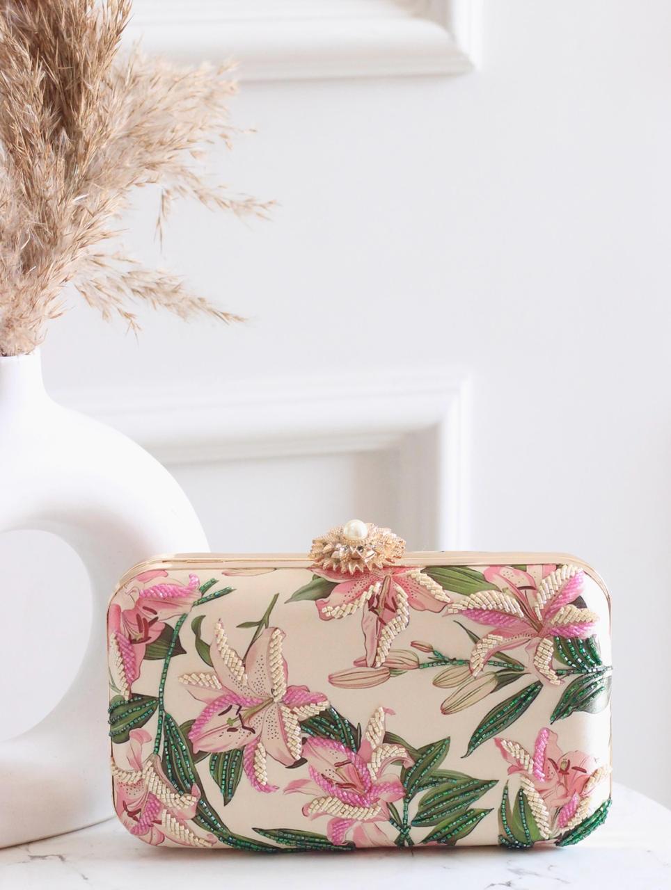 Luxury Embroidered Clutch Bag – Handcrafted Floral Party Purse with Beads & Sequins