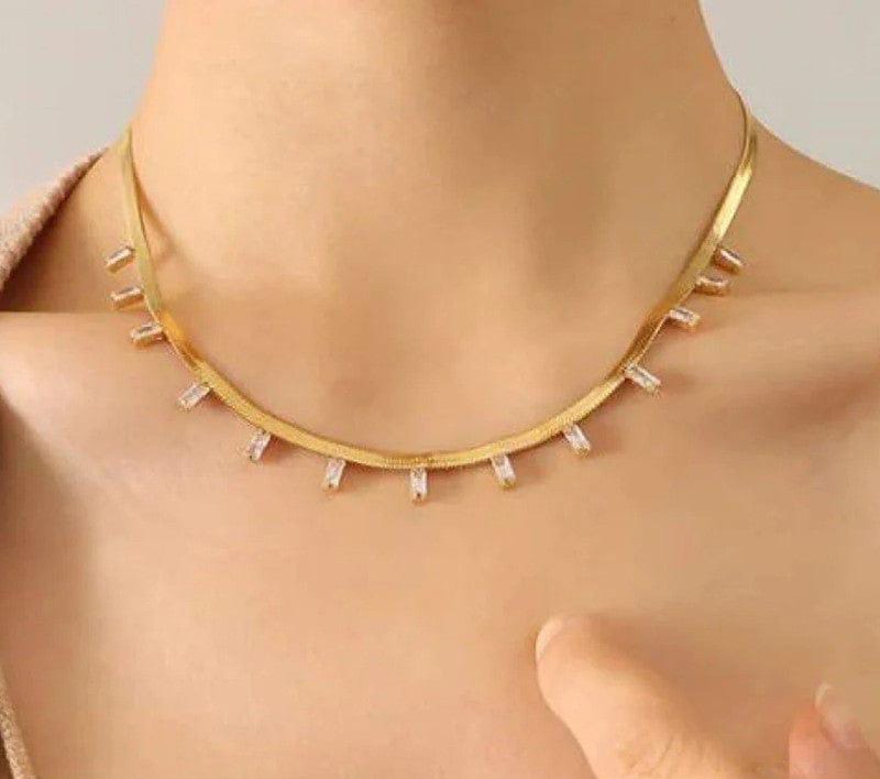 Glitz Pendant Neckpiece