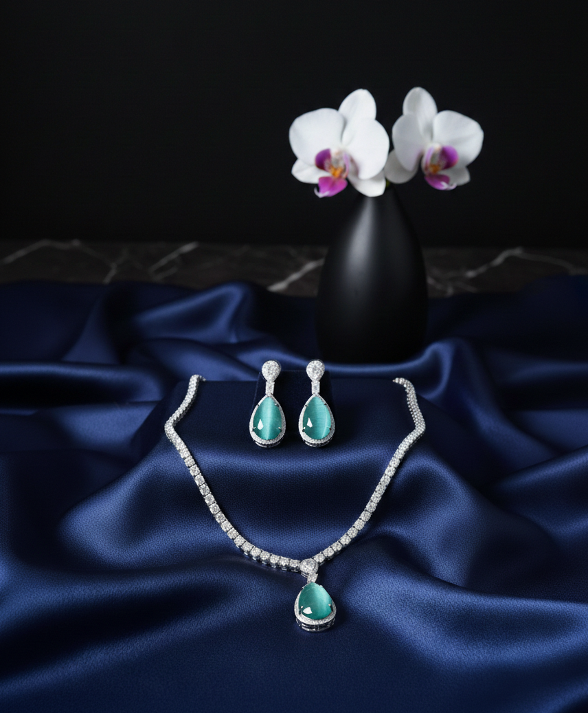 Daina Diamond Necklace Set