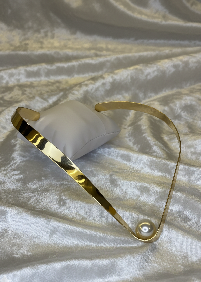 Noorvela Hasli Neckpiece