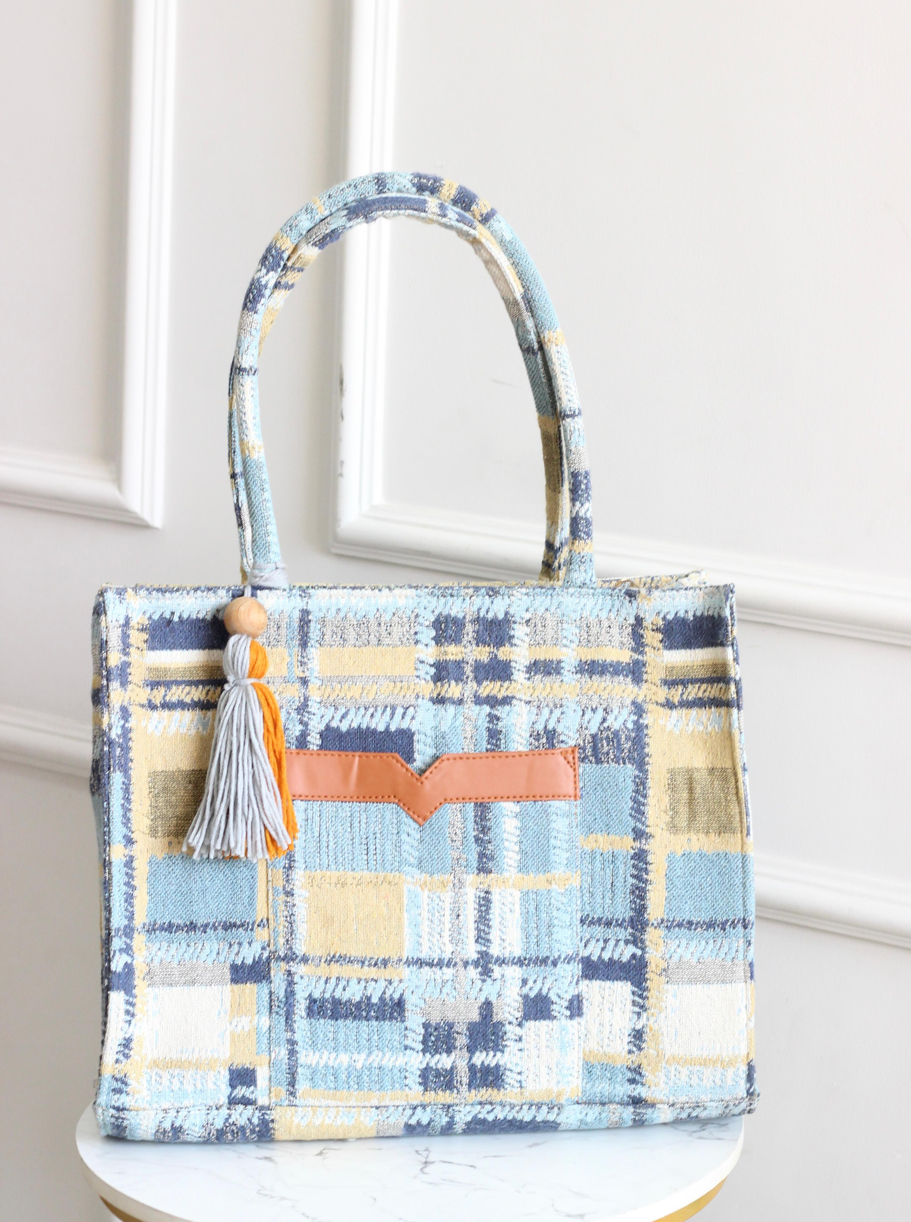 Coastal Plaid Tote