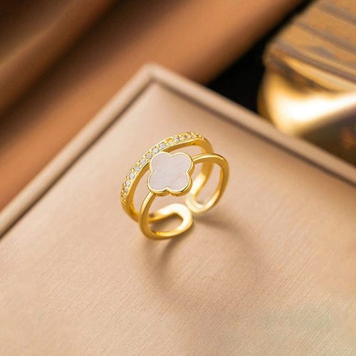 Noira Adjustable Ring