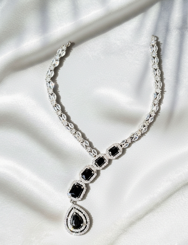 Victoria Diamond Necklace Set