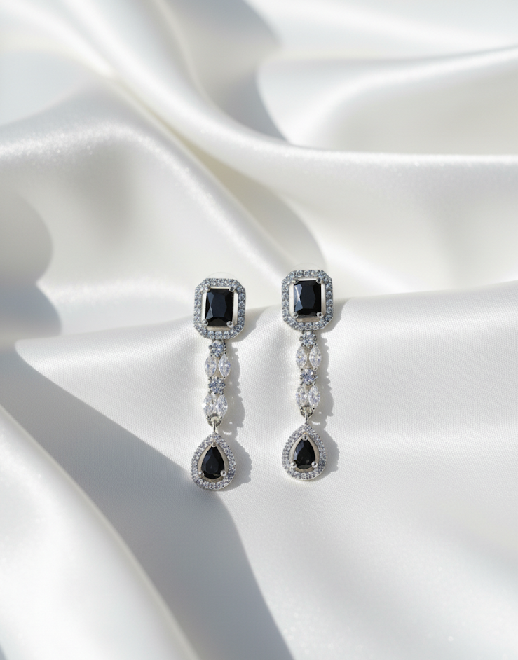 Victoria Diamond Necklace Set