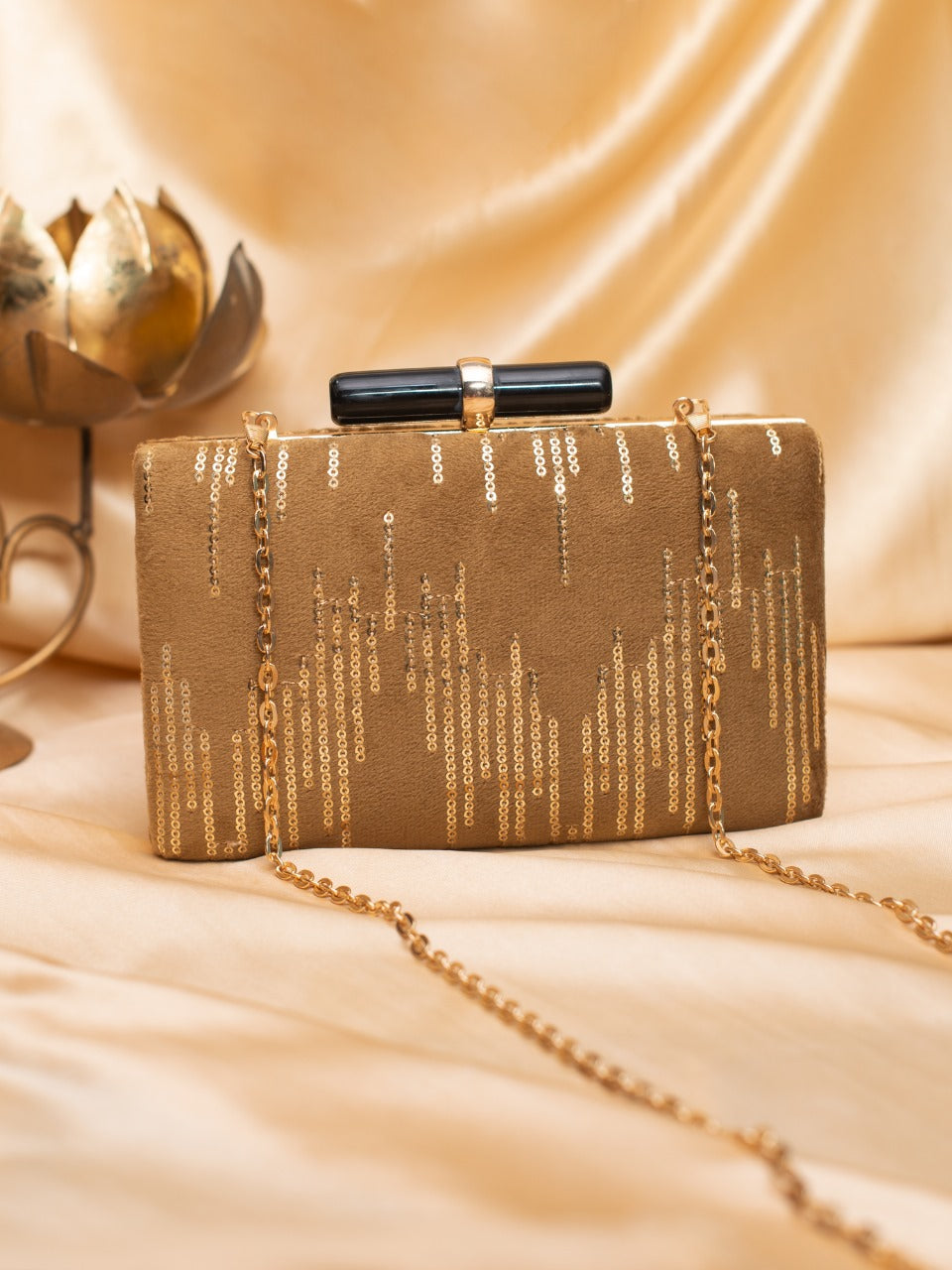 The Seude Sunset Clutch