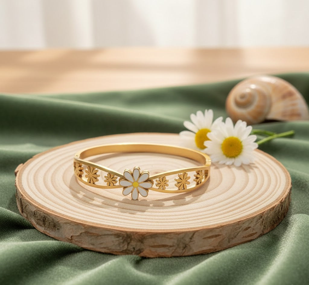 Daisy Delight Bangle