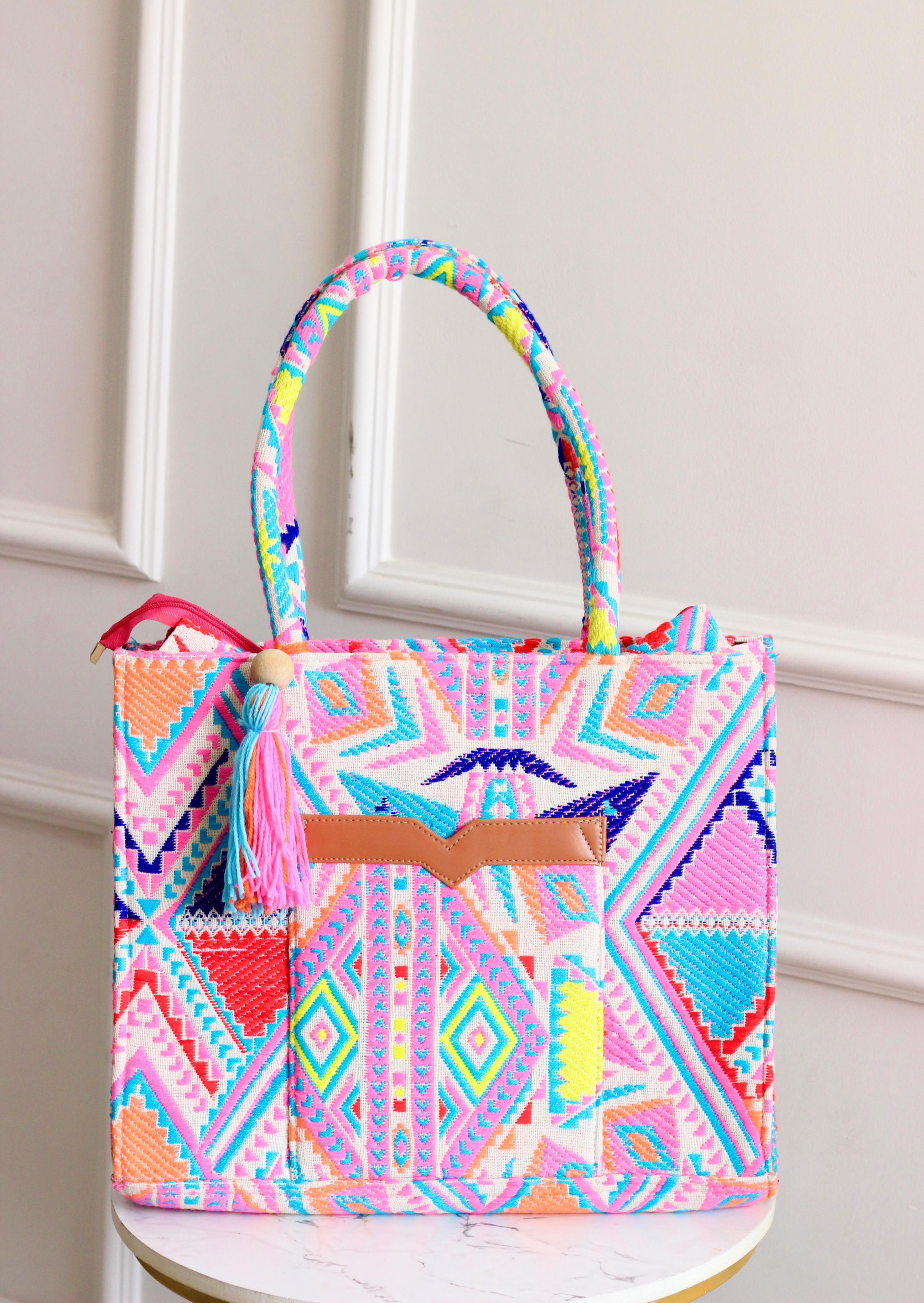 Pop Tassel Tote