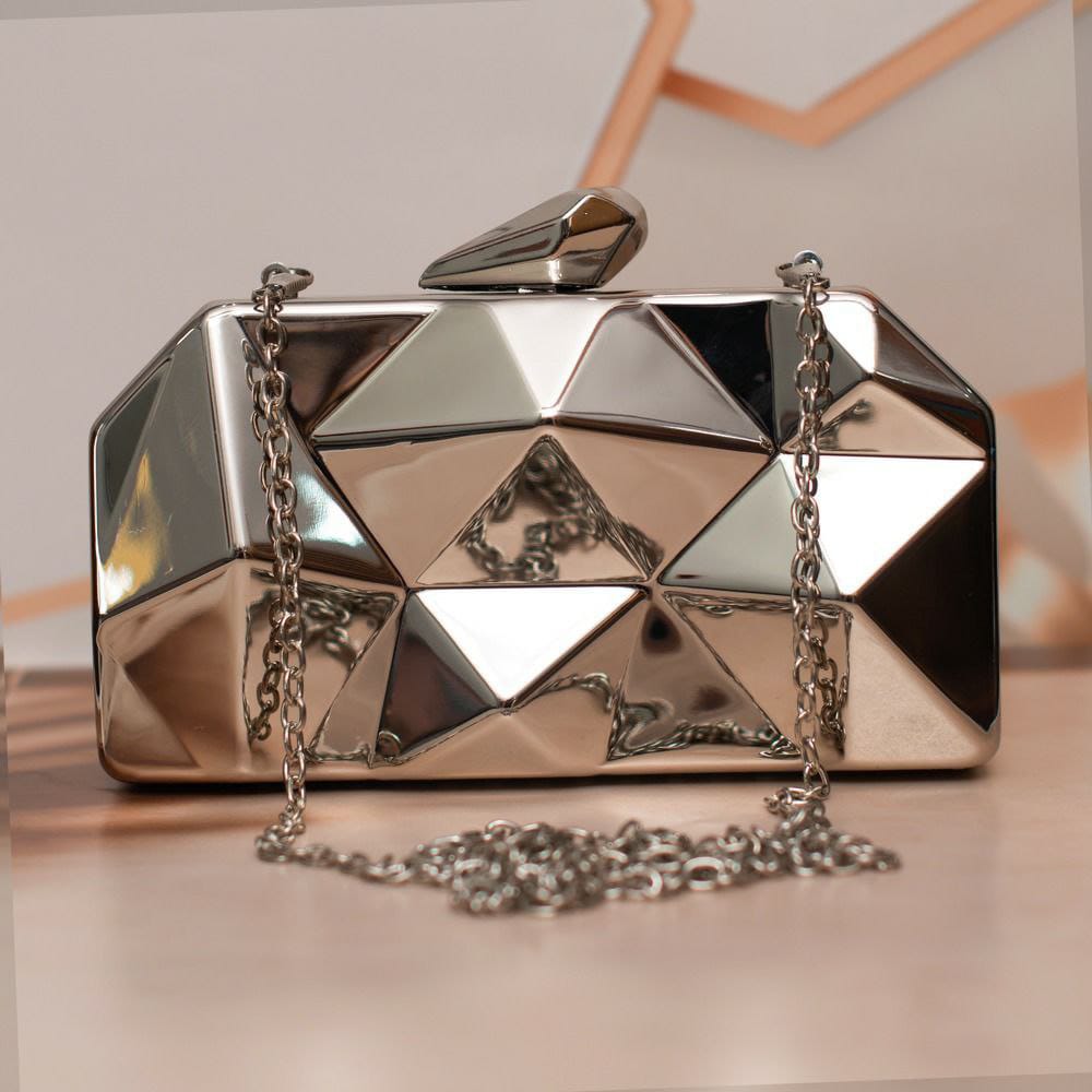 Geometric Metallic Gold Clutch with Chain Strap
