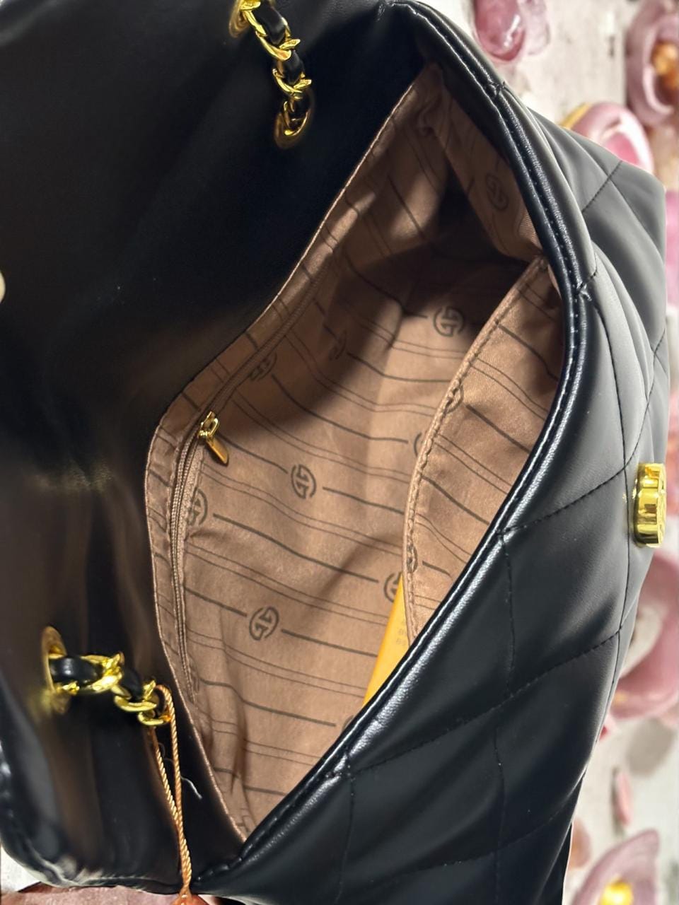 Diamond Noir Sling Bag