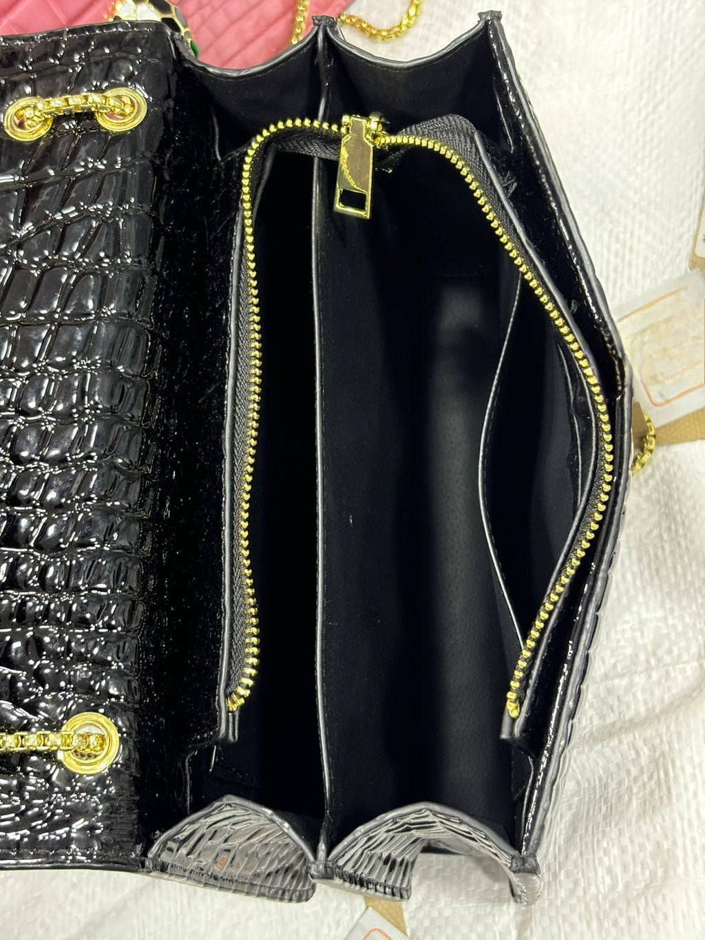 The Viper Shoulder Bag