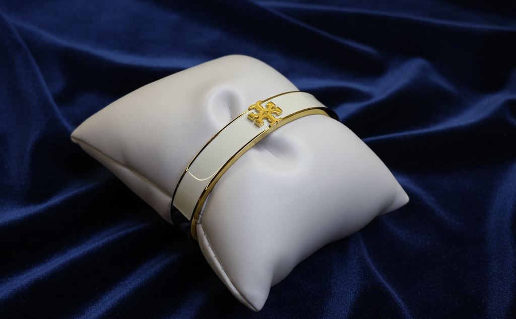 Solin Bangle Bracelet