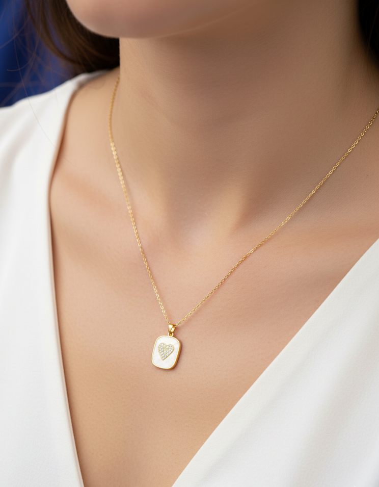 Tovae Pendant Neckpiece